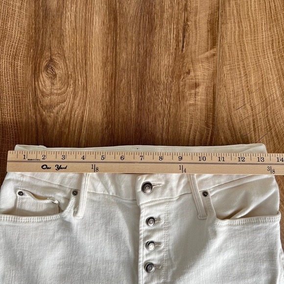 Time and Tru Womens Cream Cropped Wide Leg Jeans High Rise Button Fly Size 6 - Picture 5 of 10